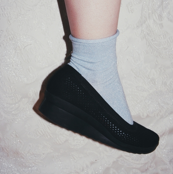 Clarks collection black platform flat shoes - Picture 8 of 8